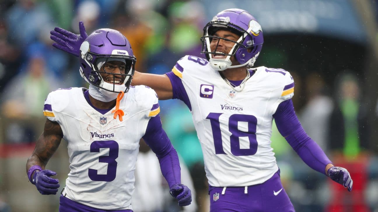 Jordan Addison has nine catches to Justin Jefferson's four in the past two weeks. Justin Jefferson #18 of the Minnesota Vikings celebrates with Jordan Addison #3 after Addison scored a touchdown in th
