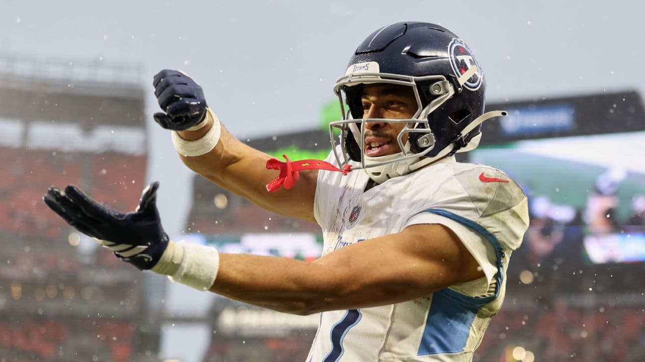 Chimere Dike is seeing a good amount of targets and has a good matchup in Week 15 against the 49ers.