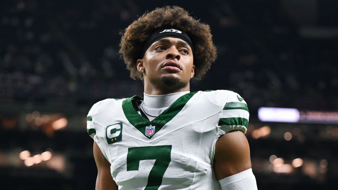 Justin Fields' 2025 season is officially over and his future with the Jets is uncertain after his disappointing performance as the team's starting quarterback.