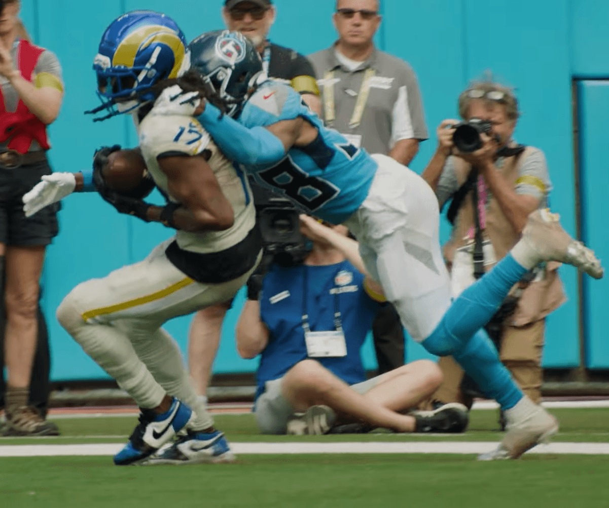 2025 Rams vs Titans Davante Adams