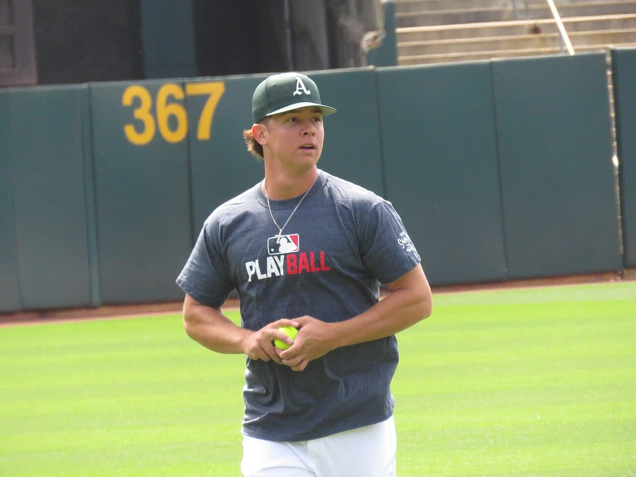 Emilio Pagan of the Cincinnati Reds